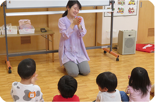 写真：毎月のお誕生会